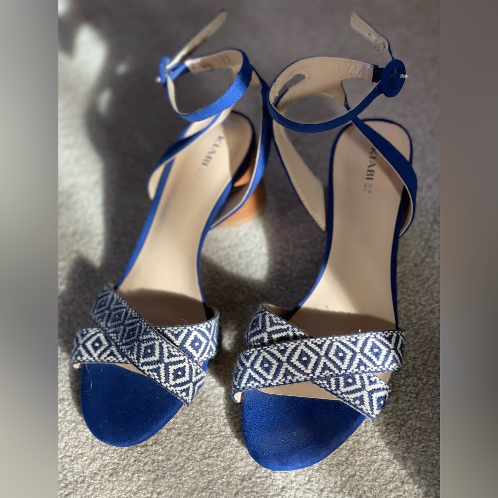 Blue Suede Sandals 3 1/2 inch heels. EU size 39 (US size 8).